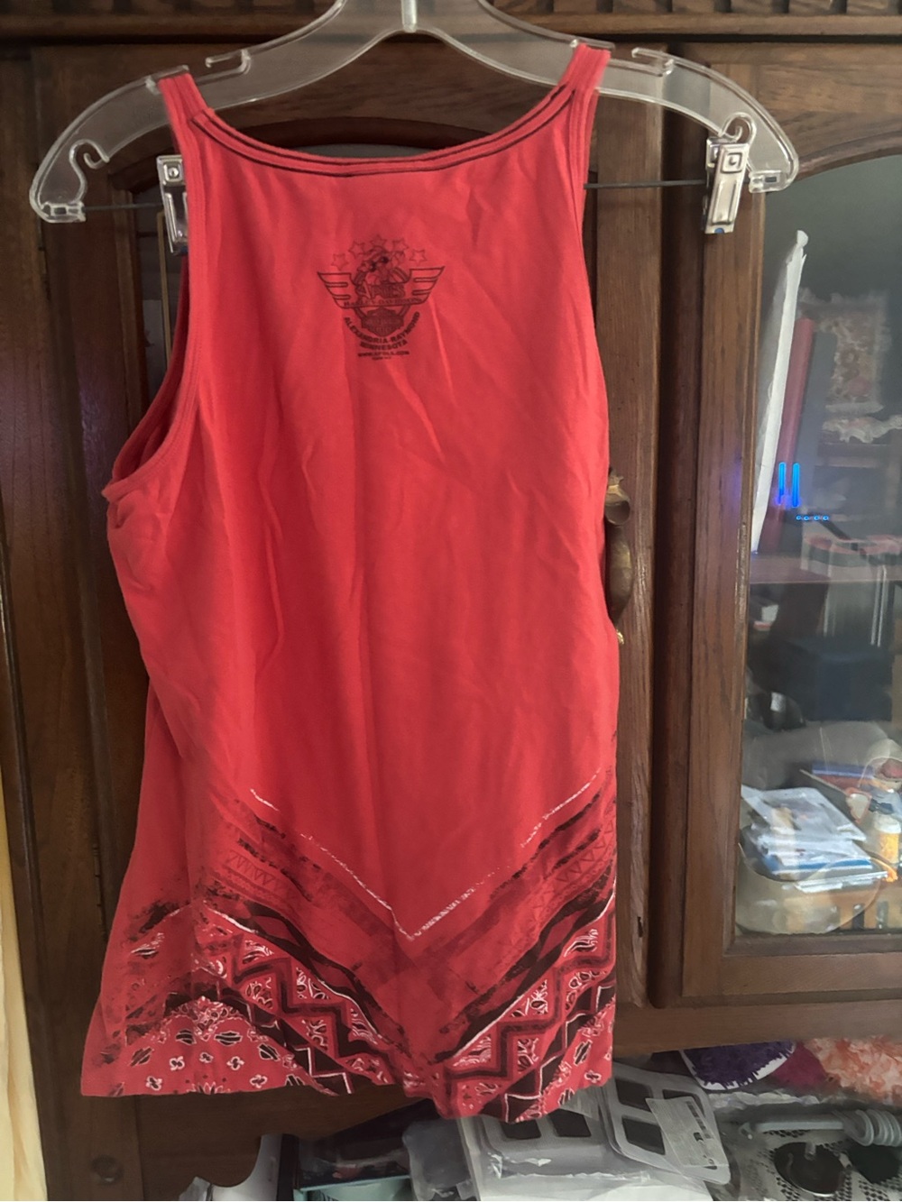 Graphic Red Tank Top - Picture 4 of 4